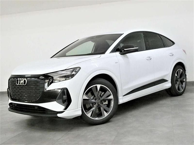 Weiß Gebraucht 2024 Audi Q4 Sportback e-tron Exclusive SUV | € 54.990 - Bild 1/4