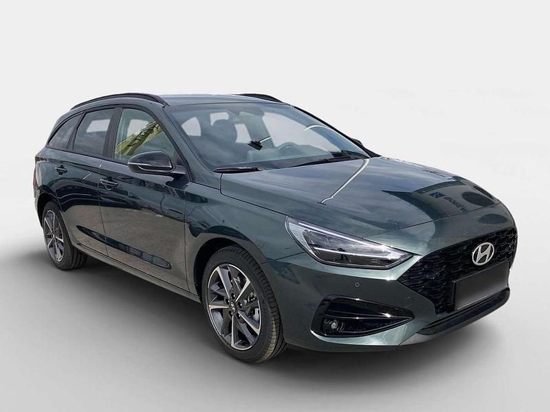 Grün Gebraucht 2025 Hyundai i30 GO! Limousine | € 25.790 (Fairer Preis) - Bild 1/4