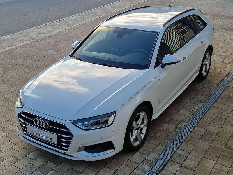 Gebraucht Audi A4 163 PS (119 kW) 2022 Weiß Kombi