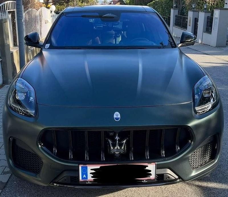 Silber Gebraucht 2023 Maserati Grecale GT SUV | € 65.000 - Bild 1/4