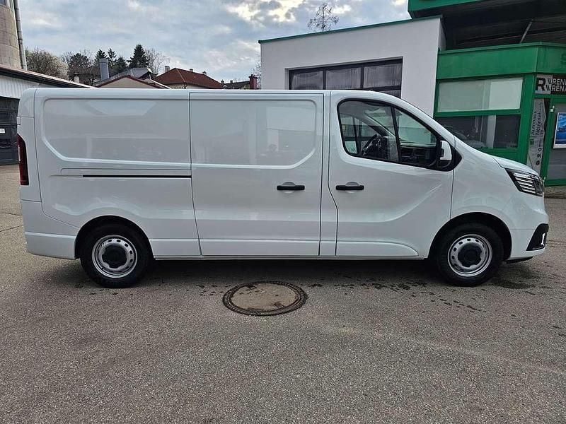 Gebraucht Renault Trafic 89 kW (122 PS) 2024 Weiß Van / Kleinbus