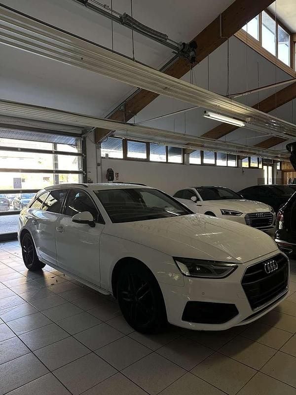 Gebraucht Audi A4 190 PS (139 kW) 2020 Kombi