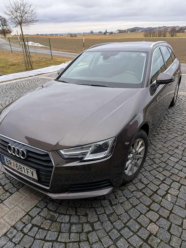 Gebraucht Audi A4 150 PS (110 kW) 2015 Braun Kombi