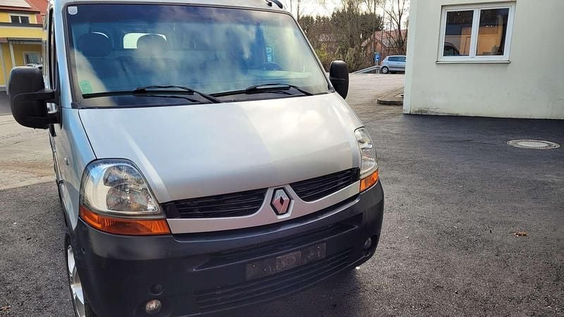 Silber Gebraucht 2009 Renault Master Van / Kleinbus | € 5.500 - Bild 1/4