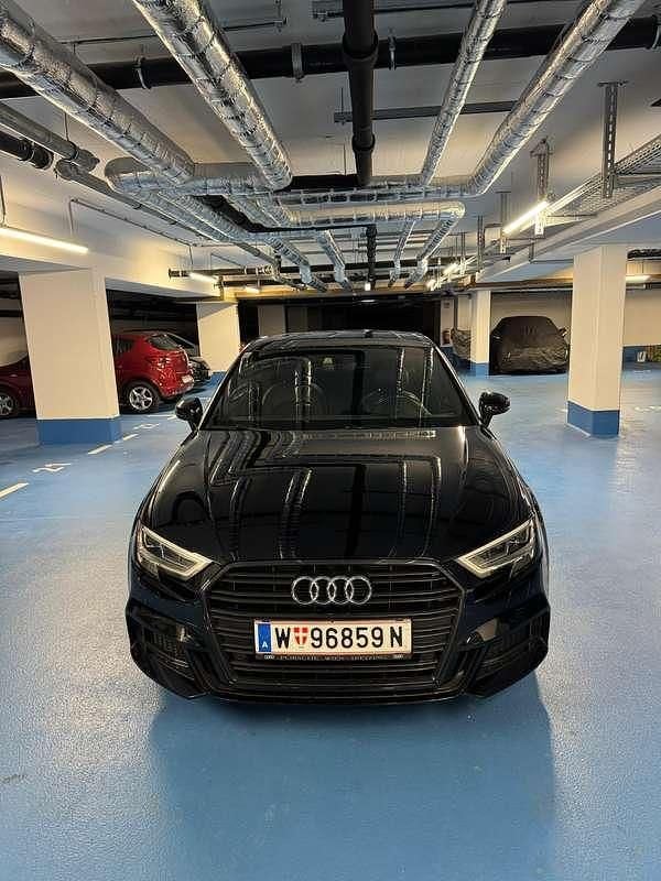 Gebraucht Audi A3 Sport 116 PS (85 kW) 2019 Schwarz Limousine
