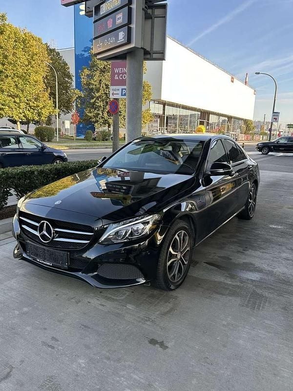 Gebraucht Mercedes C250 Avantgarde 204 PS (150 kW) 2016 Limousine