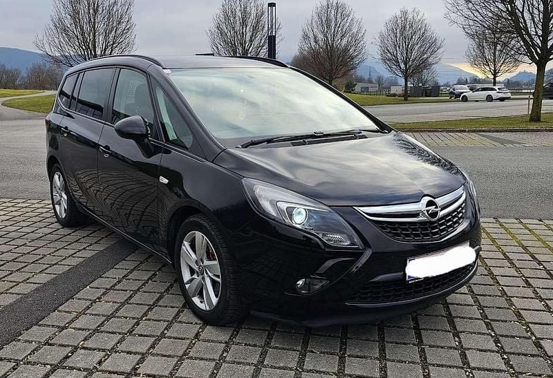 Gebraucht Opel Zafira Tourer 131 PS (96 kW) 2015 Van / Kleinbus