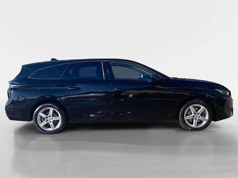 Gebraucht Peugeot 308 SW Allure 136 PS (100 kW) 2025 Schwarz Kombi