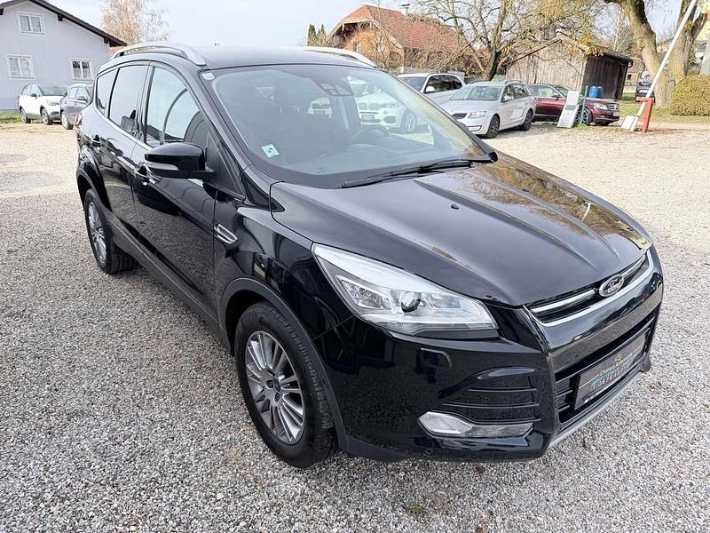 Gebraucht Ford Kuga Titanium 140 PS (102 kW) 2013 Schwarz SUV