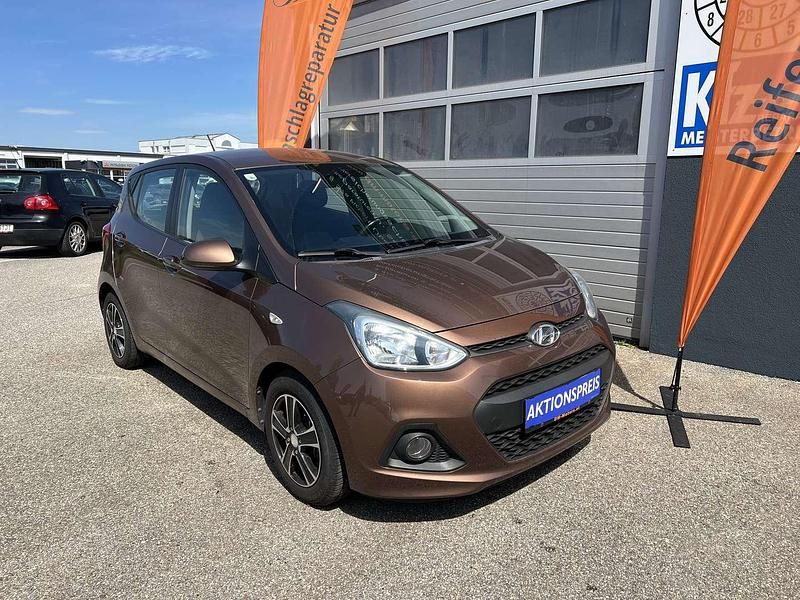 Gebraucht Hyundai i10 87 PS (63 kW) 2015 Kleinwagen