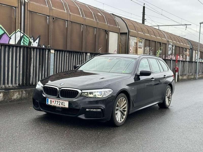 Schwarz Gebraucht 2017 BMW 530 M Sport Kombi | € 26.490 (Guter Preis) - Bild 1/4