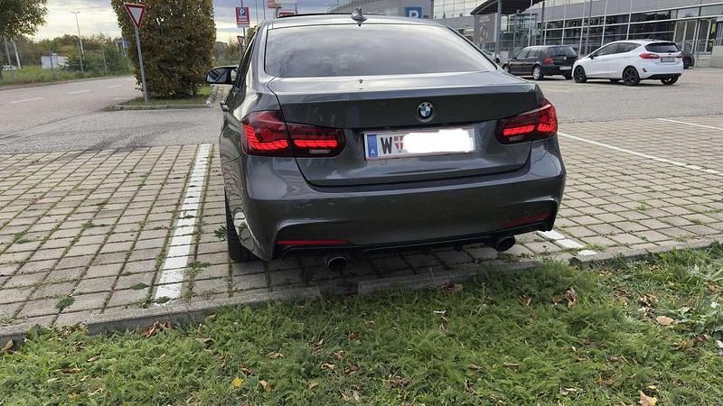 Gebraucht BMW 320 M Sport 190 PS (139 kW) 2017 Grau Limousine
