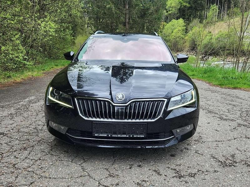 Gebraucht Skoda Superb Style 120 PS (88 kW) 2018 Schwarz Kombi