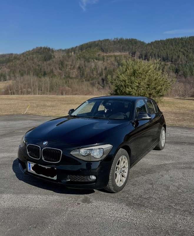 Gebraucht BMW 116 116 PS (85 kW) 2015 Schwarz Kleinwagen
