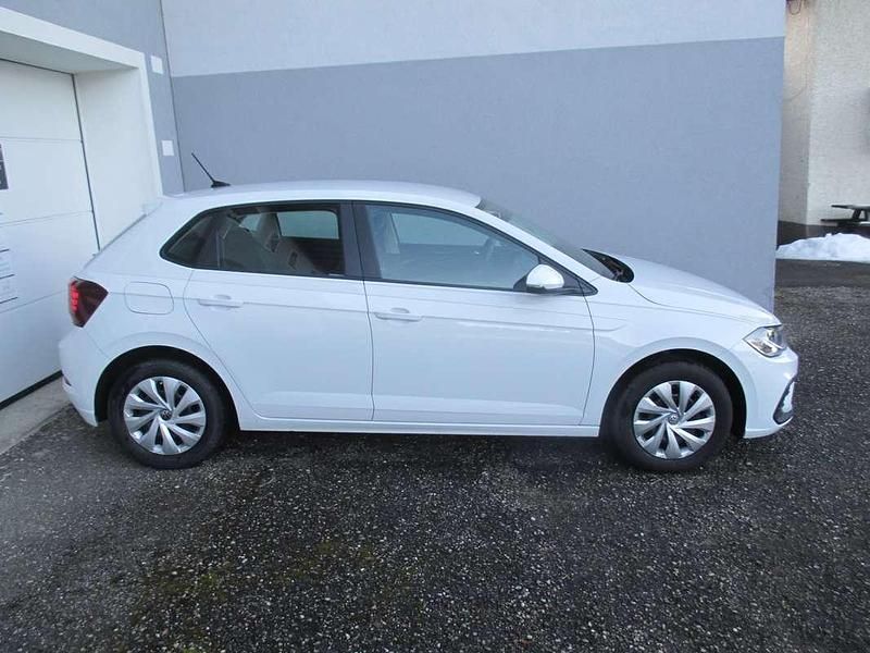 Gebraucht VW Polo 80 PS (58 kW) 2022 Weiß Kleinwagen