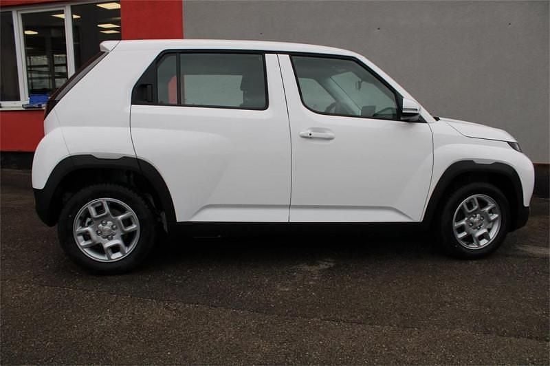 Gebraucht Hyundai Inster 83 kW (114 PS) 2025 Atlas white  weiß Kleinwagen