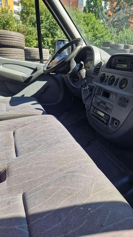 Gebraucht Mercedes Sprinter 129 PS (94 kW) 2002 Van