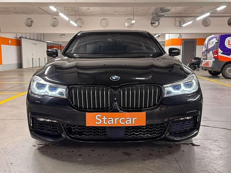 Gebraucht BMW 750 M Sport 400 PS (294 kW) 2017 Schwarz Limousine