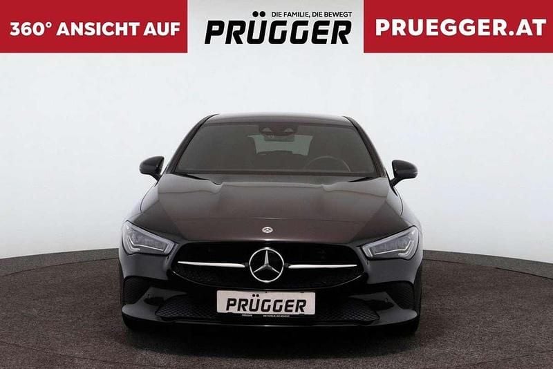 Gebraucht Mercedes CLA220 Shooting Brake Night 190 PS (139 kW) 2021 Schwarz Kombi