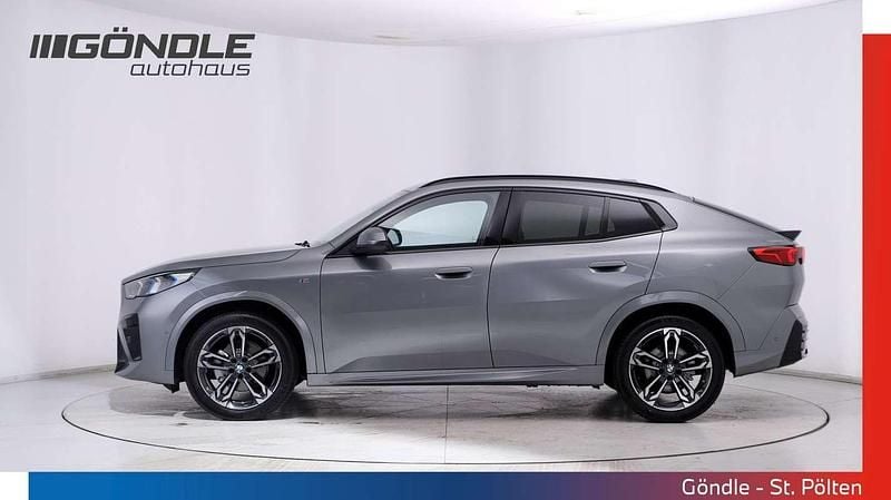 Gebraucht BMW X2 M Sport 165 PS (121 kW) 2024 Grau SUV
