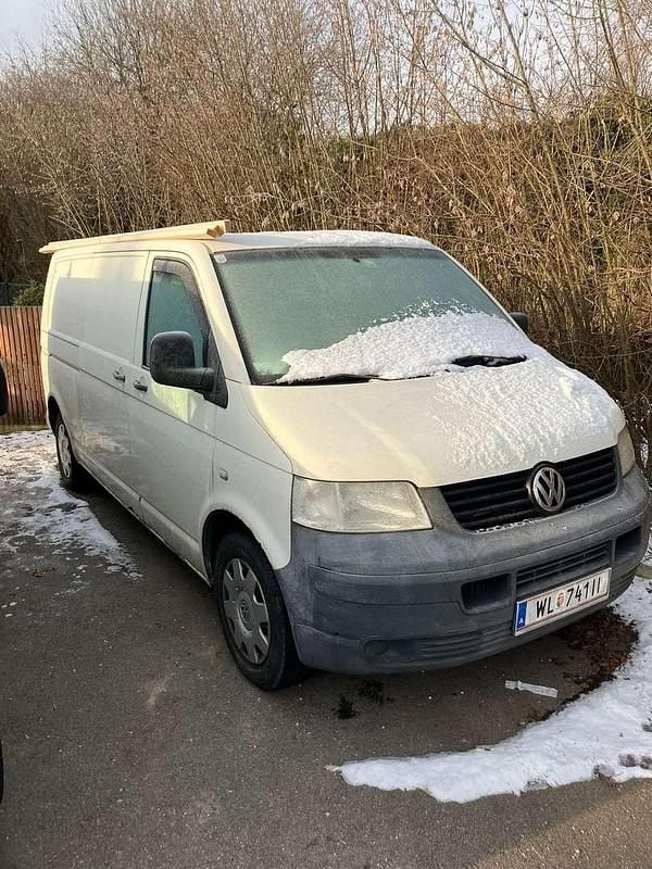 Gebraucht VW T5 105 PS (77 kW) 2005 Weiß Van