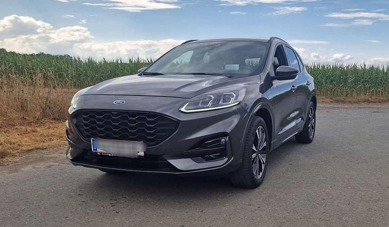 Gebraucht Ford Kuga ST-Line X 224 PS (164 kW) 2022 SUV