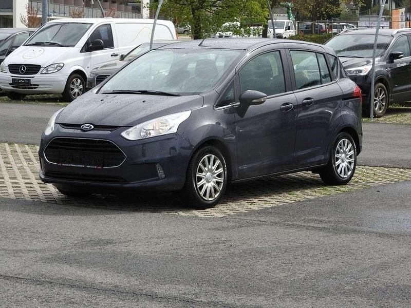 Grau Gebraucht 2013 Ford B-MAX Trend Van / Kleinbus | € 5.980 (Etwas zu teuer) - Bild 1/4