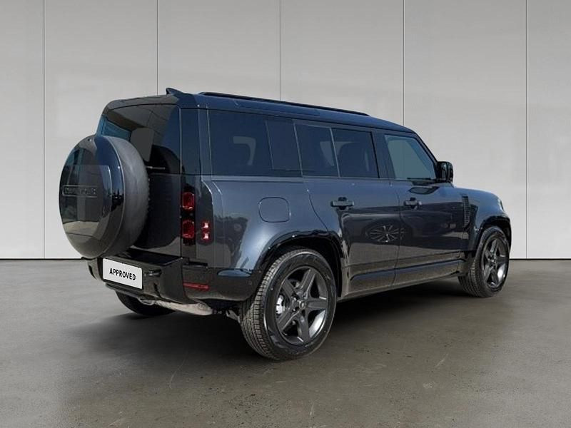 Gebraucht Land Rover Defender SE Dynamic 249 PS (183 kW) 2025 Carpathian grey SUV