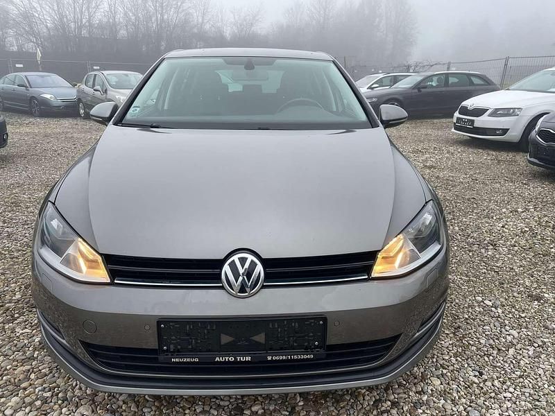 Gebraucht VW Golf 105 PS (77 kW) 2014 Grau Limousine