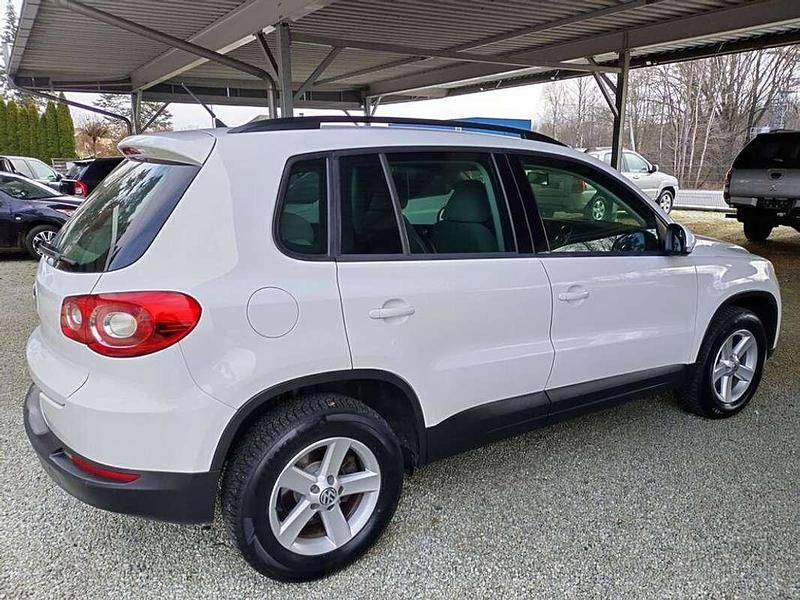 Gebraucht VW Tiguan Trendline 140 PS (102 kW) 2009 Weiß SUV