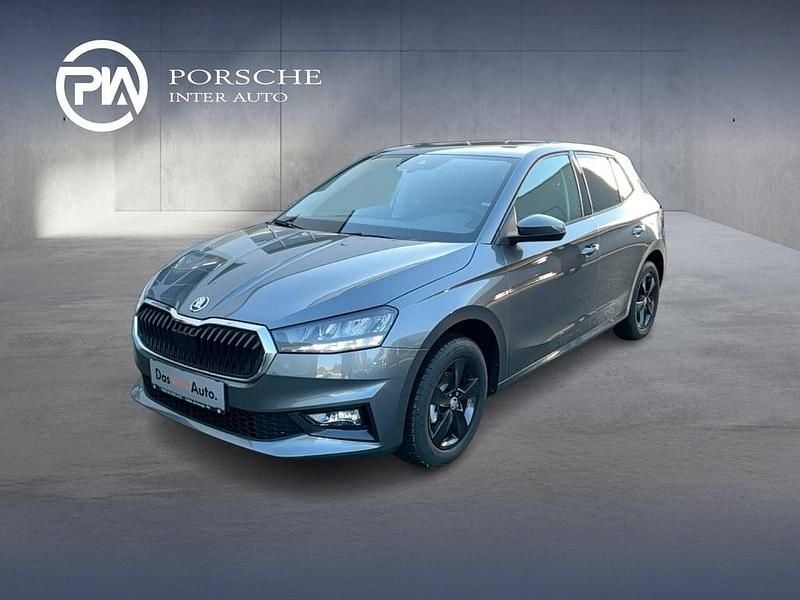 Neu Skoda Fabia Essence 95 PS (69 kW) 2026 Mittelgrau  metallic