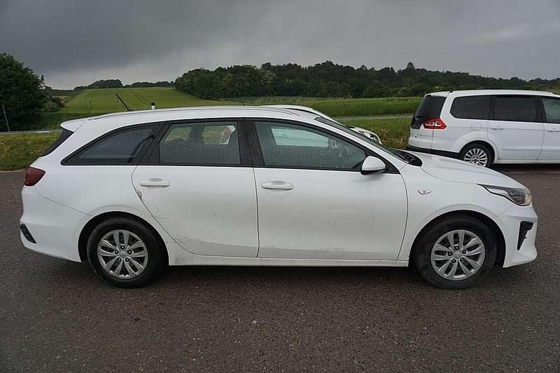 Gebraucht Kia Ceed Sportswagon 99 PS (72 kW) 2020 Weiß Kombi