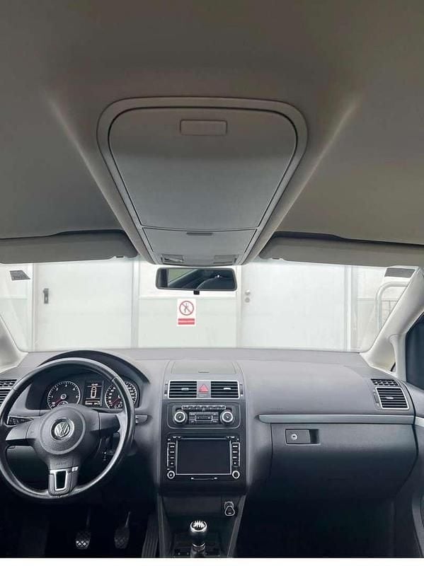 Gebraucht VW Touran Highline 105 PS (77 kW) 2010 Blau Van / Kleinbus