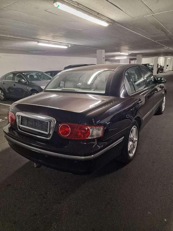 Gebraucht Kia Opirus 203 PS (149 kW) 2006 Limousine