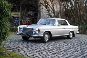 Gebraucht Mercedes 280 SE 160 PS (117 kW) 1969 Silber Coupé