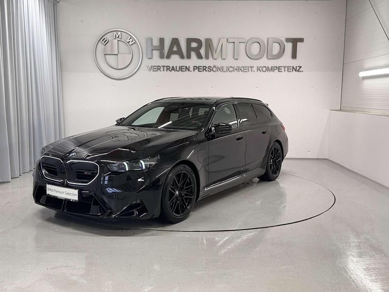 Gebraucht BMW M5 Comfort Edition 726 PS (533 kW) 2025 Schwarz Kombi