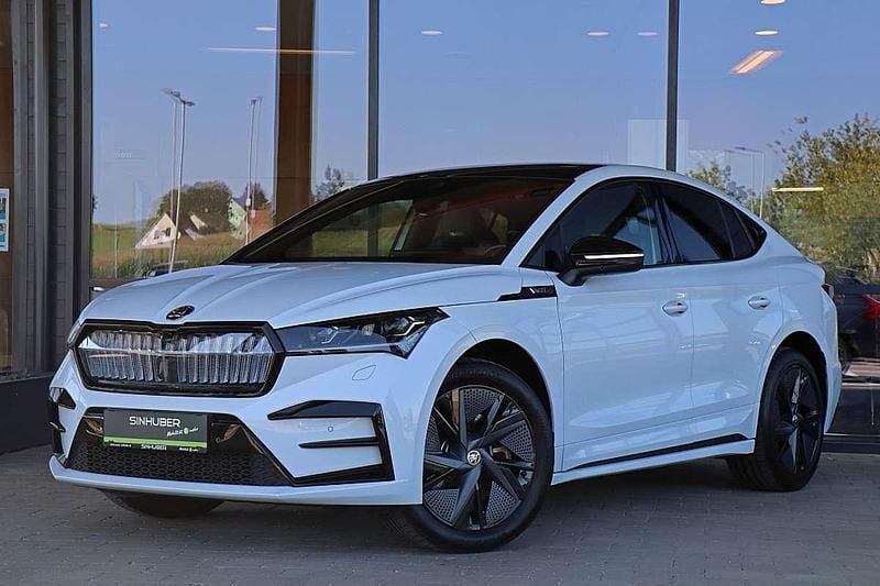 Weiß Gebraucht 2023 Skoda Enyaq iV RS SUV | € 40.490 (Guter Preis) - Bild 1/4