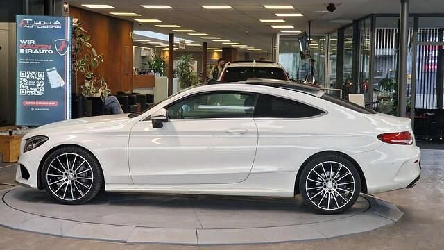 Gebraucht Mercedes C300 AMG 245 PS (180 kW) 2016 Weiß Coupé