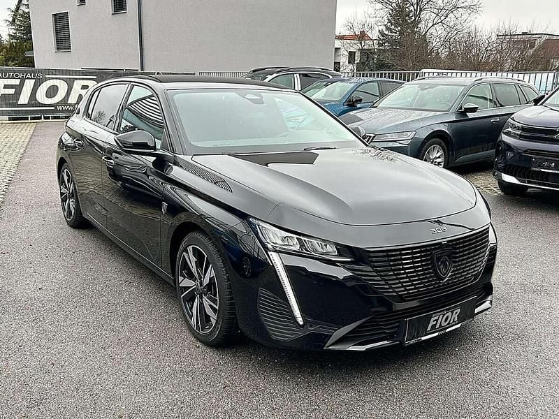 Gebraucht Peugeot 308 Allure 131 PS (96 kW) 2022 Schwarz Limousine