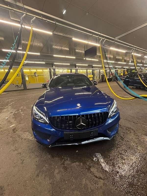 Gebraucht Mercedes C220 AMG line 170 PS (125 kW) 2015 Limousine