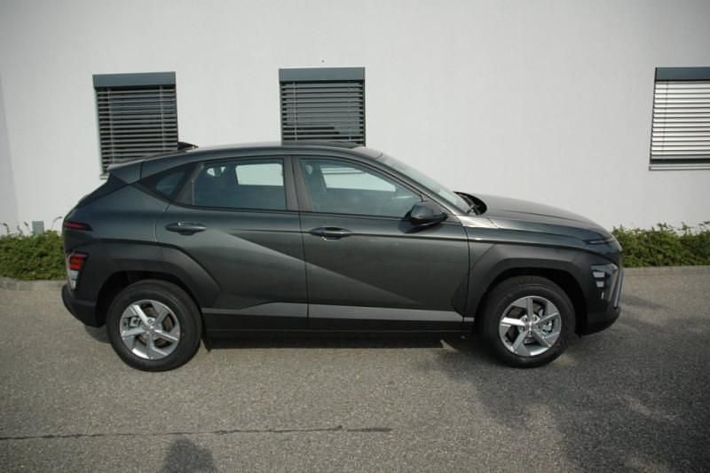 Amazon gray Gebraucht 2023 Hyundai Kona SUV | € 27.680 (Guter Preis) - Bild 1/4