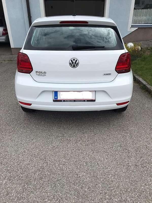 Gebraucht VW Polo Edition 60 PS (44 kW) 2016 Weiß Limousine