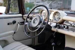 Gebraucht Mercedes 280 SE 160 PS (117 kW) 1969 Silber Coupé