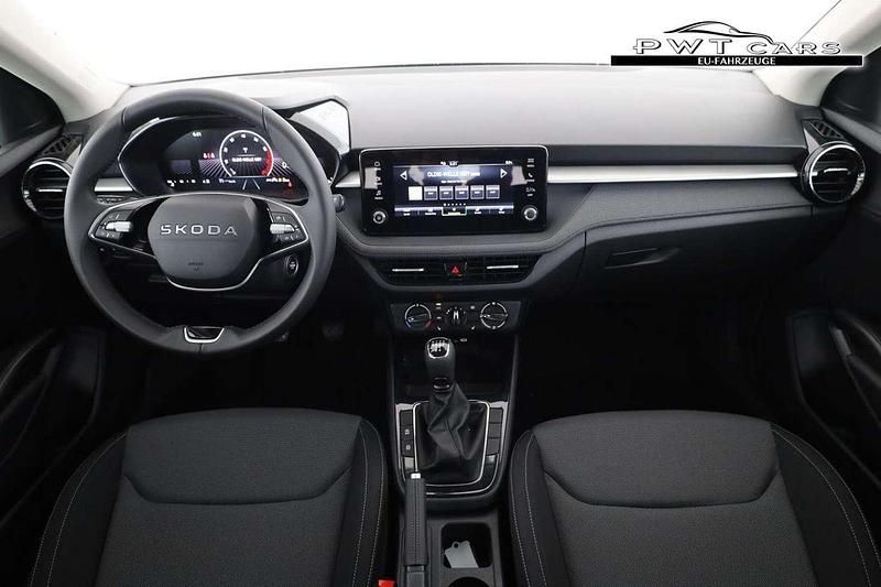 Neu Skoda Fabia Selection 95 PS (69 kW) 2025 Weiß Limousine