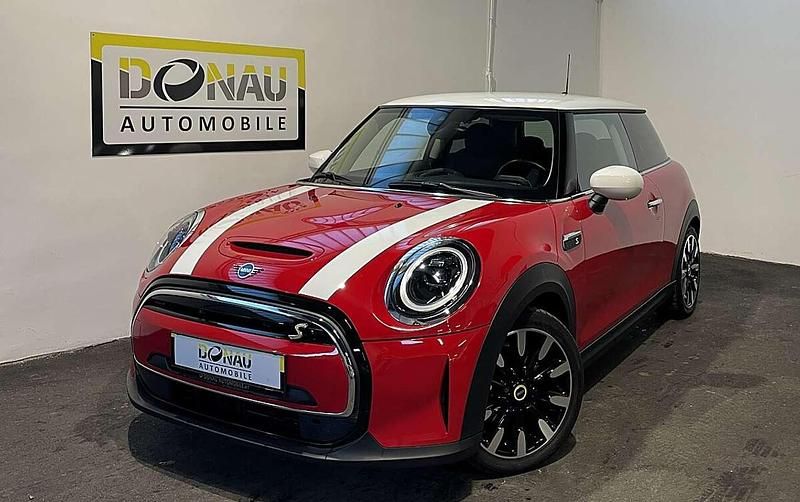 Rot Gebraucht 2022 Mini Cooper S Kleinwagen | € 19.990 (Fairer Preis) - Bild 1/4