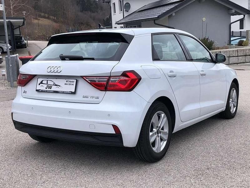Gebraucht Audi A1 Sportback 95 PS (69 kW) 2020 Weiß Kleinwagen