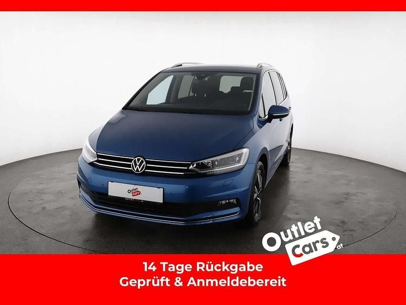Dunkelblau metallic Gebraucht 2022 VW Touran Highline Van / Kleinbus | € 26.950 (Fairer Preis) - Bild 1/4