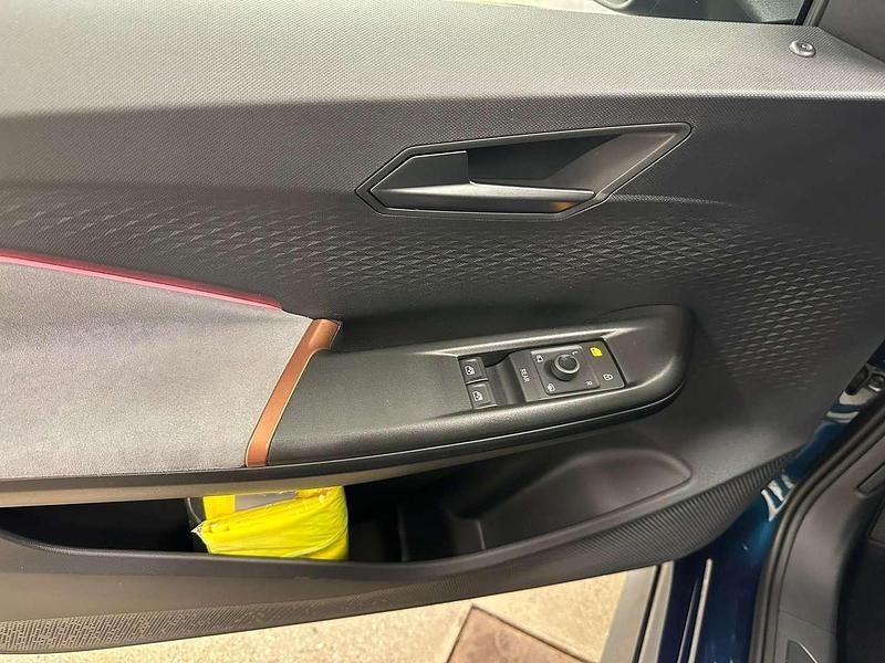 Gebraucht Cupra Born 69 kW (95 PS) 2023 Blau Kleinwagen