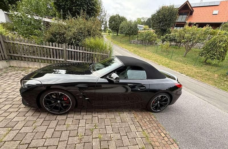 Gebraucht BMW Z4 M Sport 340 PS (250 kW) 2024 Schwarz Cabrio