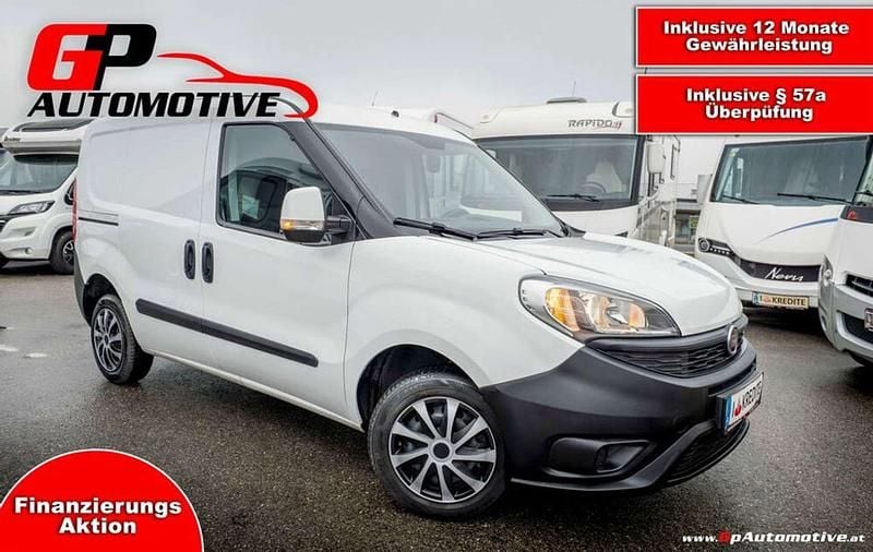 Gebraucht Fiat Doblò 95 PS (69 kW) 2017 Weiß Van / Kleinbus